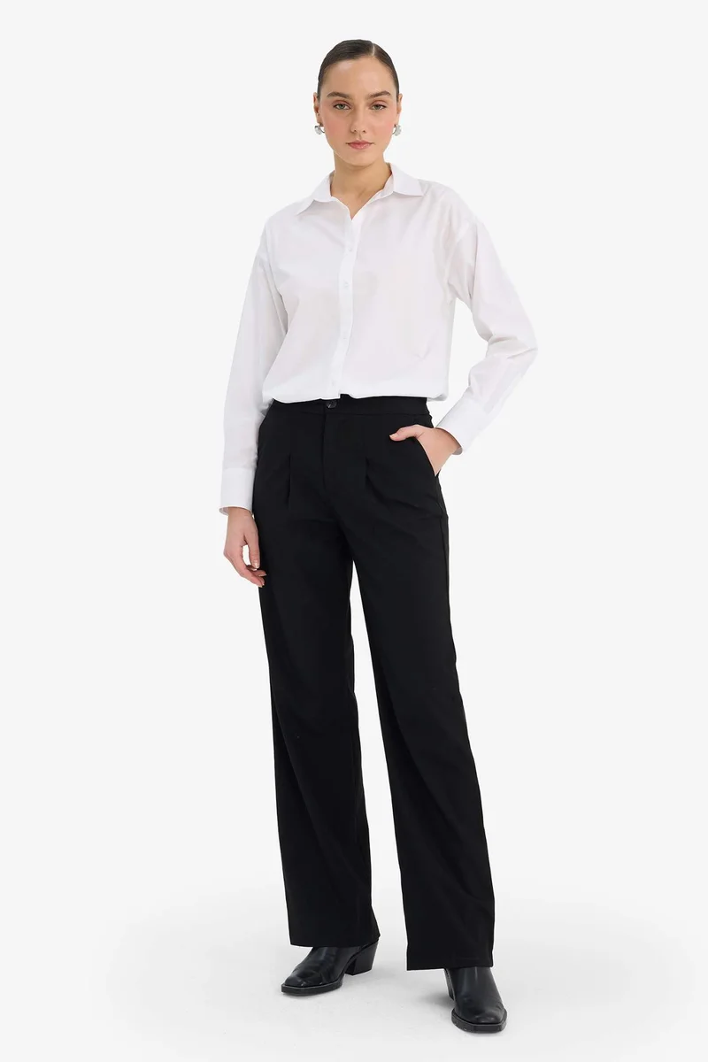 ديفاكتو High Waist Wide Leg Trousers