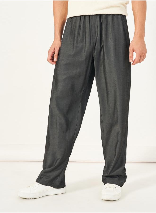 Styli Mid Rise Relaxed Fit Jeans with Elasticated Waistband  - Image 1