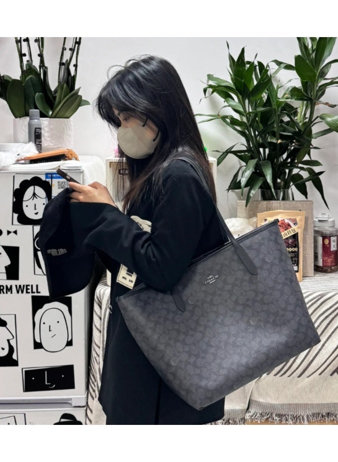 coachoutlet Coach City Tote Bag In Signature Canvas, Women's Cross Body Bag, Women's Hand Bag, Women's Shoulder Bag, Women's Travel Bag, Charcoal-Black - Image 2