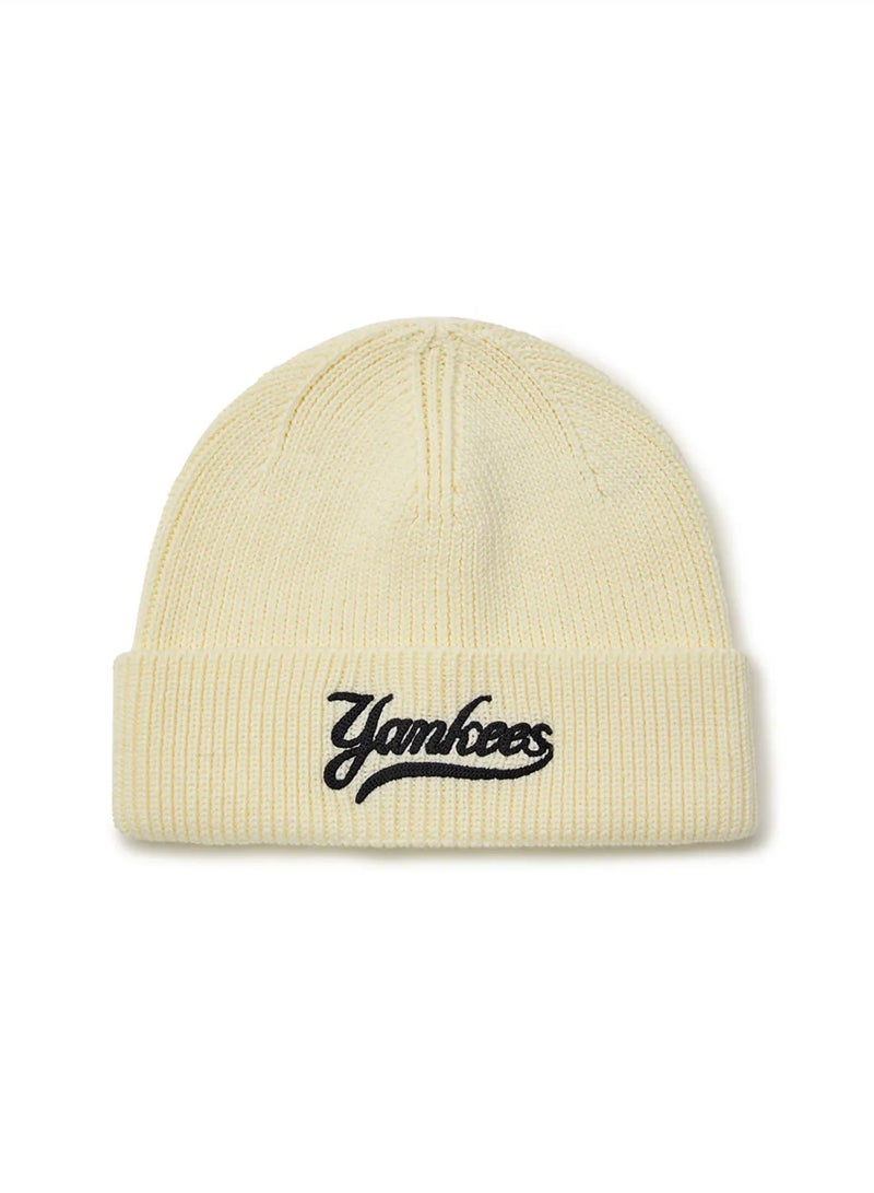إم إل بي Varsity Cursive New York Yankees Beanie - Image 1