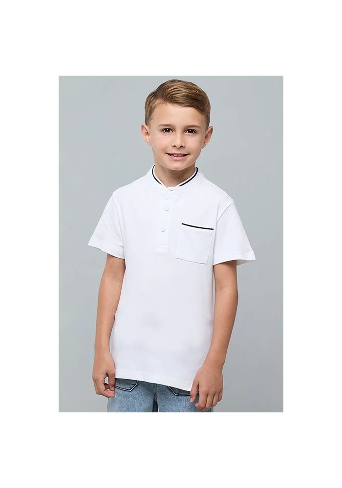 أر أند بي Solid T-Shirt with Stand Collar and Short Sleeves