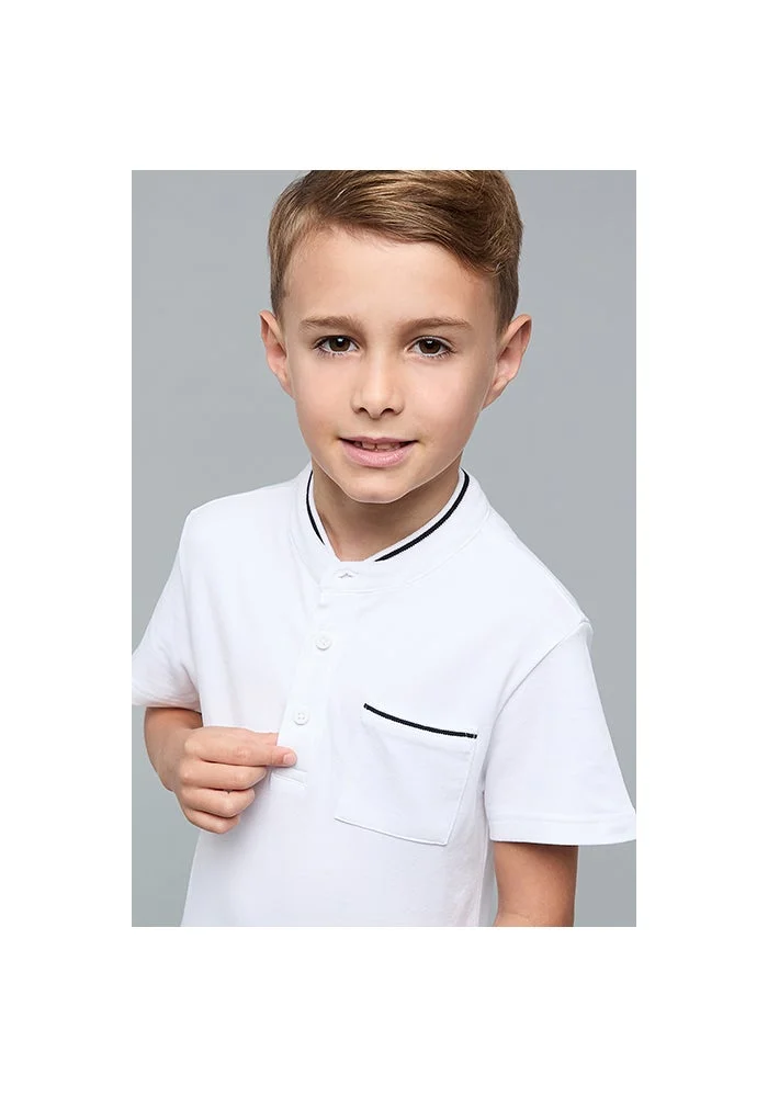 أر أند بي Solid T-Shirt with Stand Collar and Short Sleeves