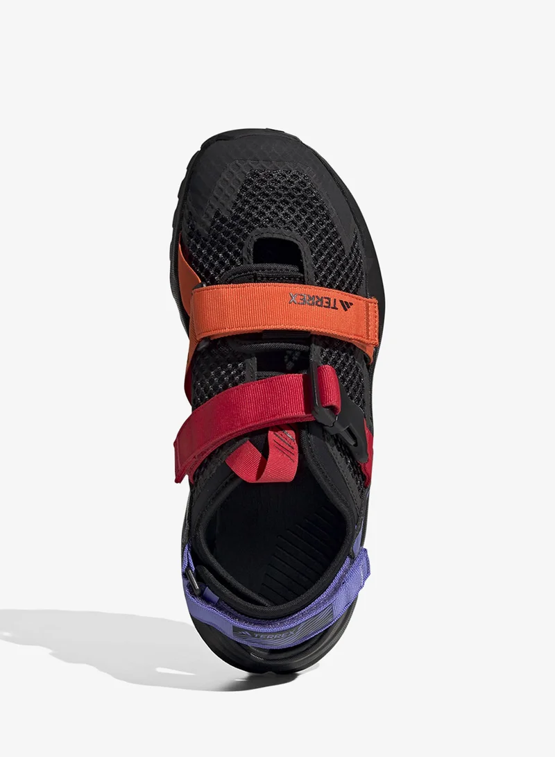 اديداس تيريكس هيدروتيرا إيه تي