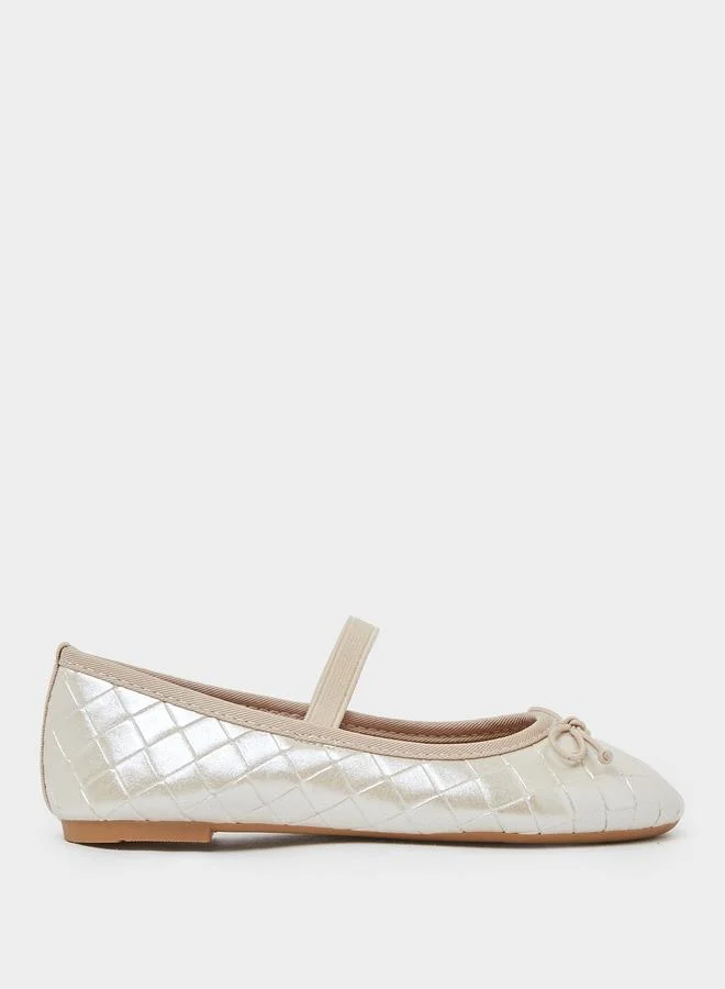Styli Girls Textured Ballerinas