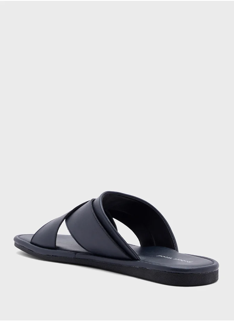 روبرت وود Cross Strap Casual Sandals