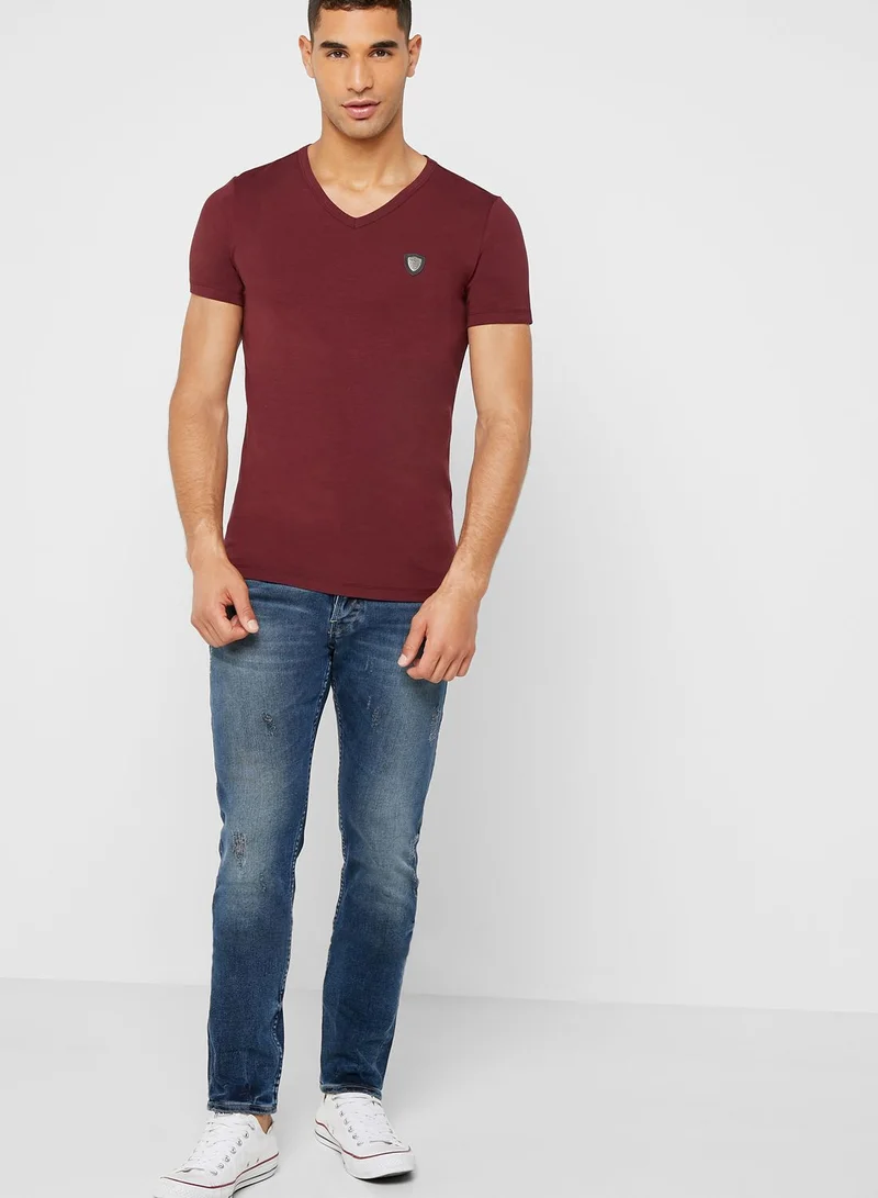 SALSA Chest Badge V-Neck T-Shirt
