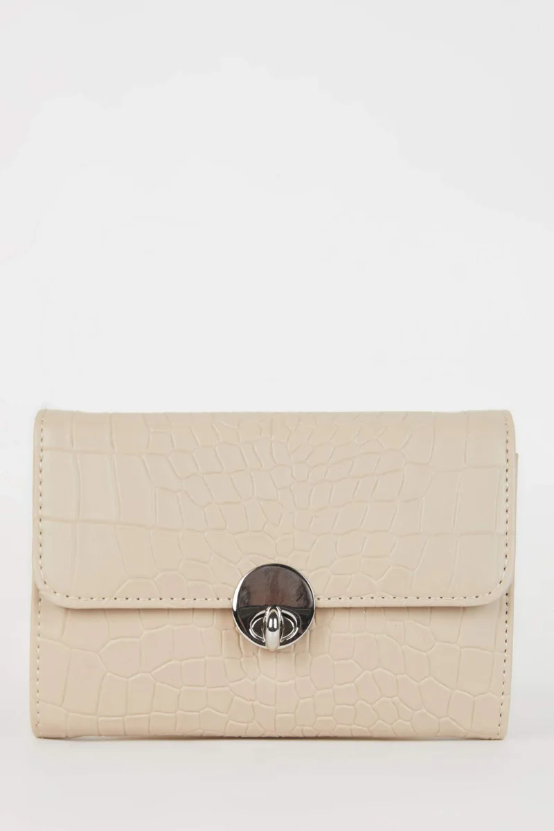 Woman Faux Leather Wallets