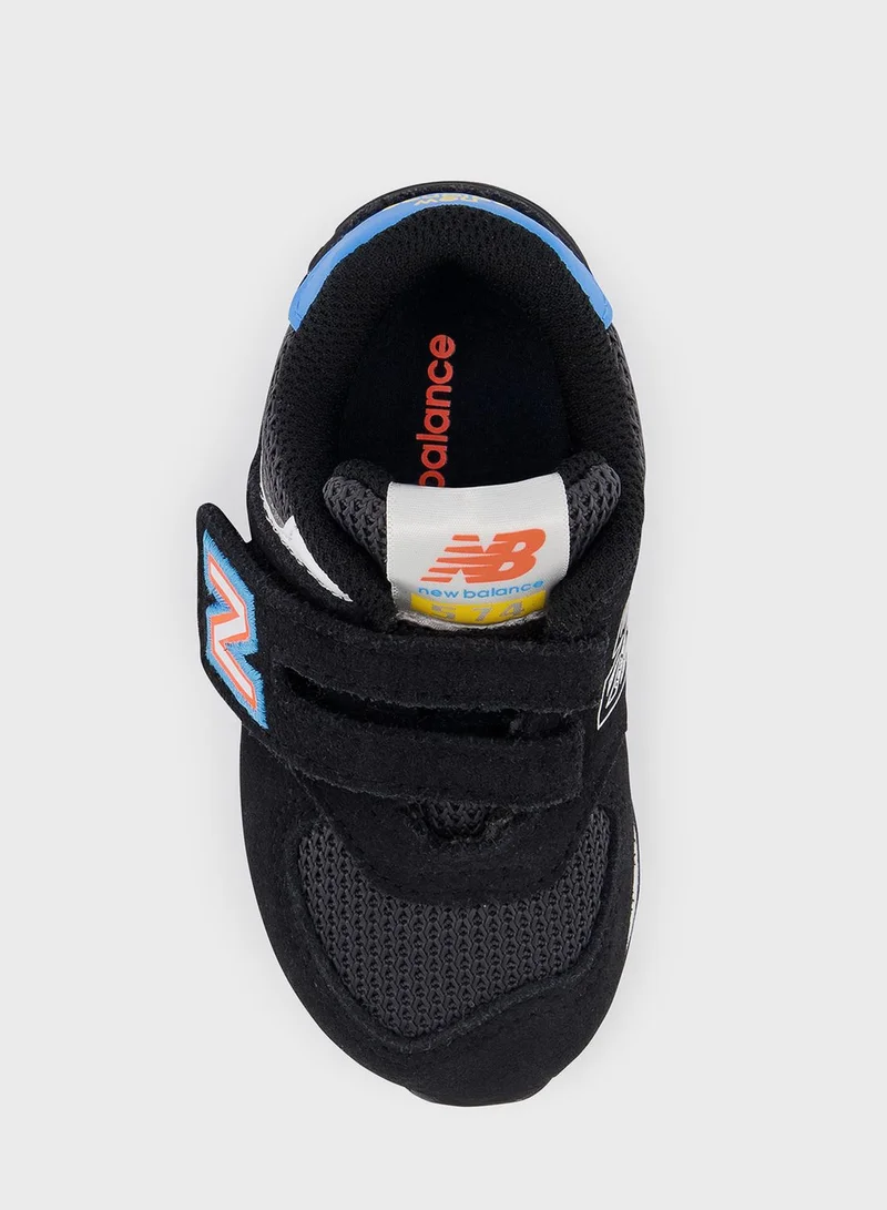 New Balance 574 Low Top Sneakers