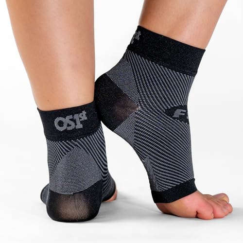 OS1st FS6 Plantar Fasciitis Foot Sleeves (One Pair) for Plantar Fasciitis Pain, Heel and Arch Pain, and Arch Support - Image 1