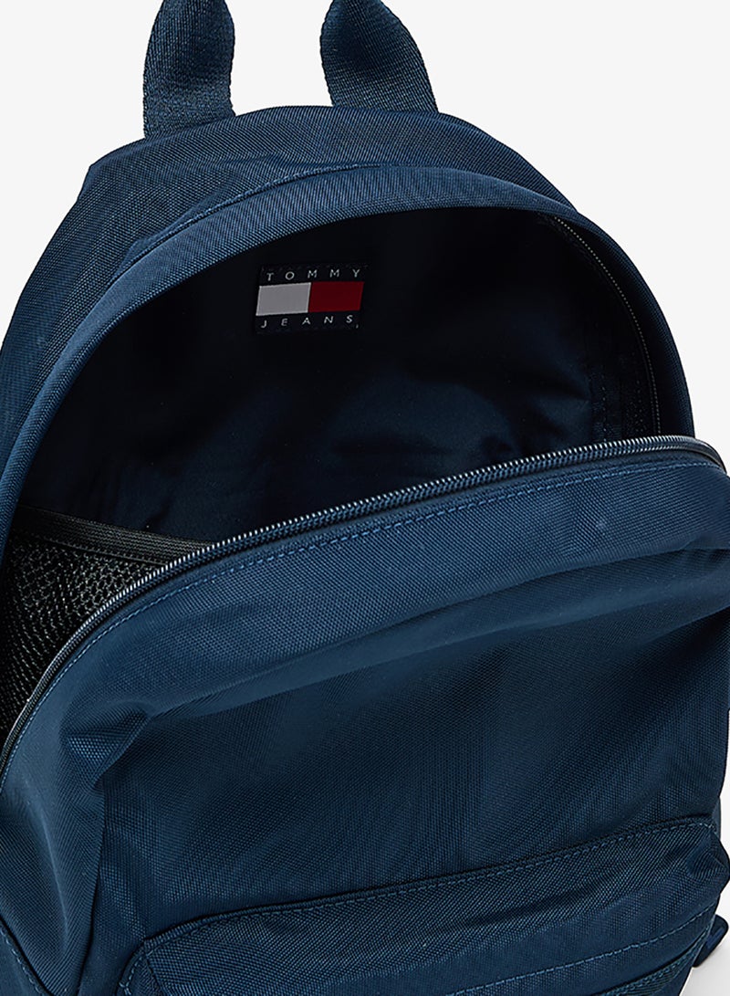 تومي جينز حقيبة ظهر بسحاب وتفاصيل شعار - Image 3