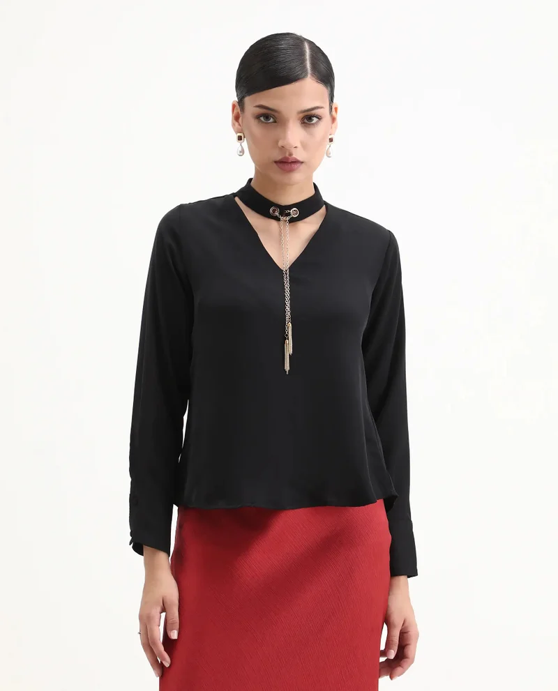 Rareism Women's Cuffed Sleeve V-Neck Plain Top