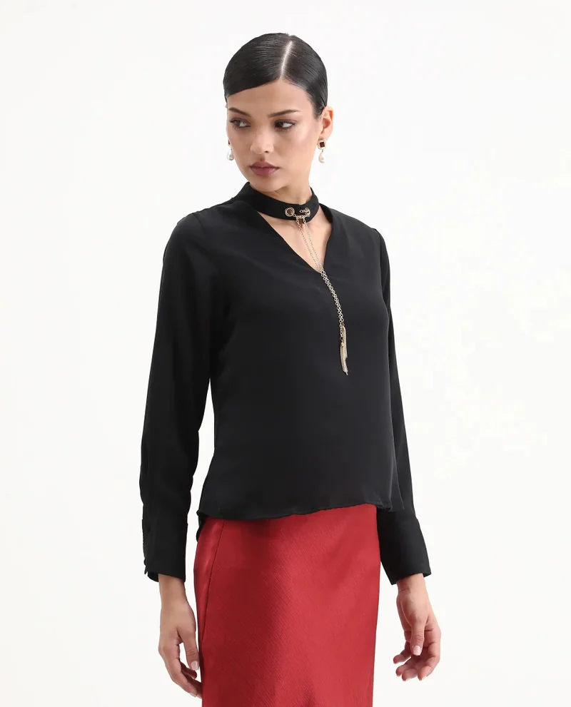 Rareism Women's Cuffed Sleeve V-Neck Plain Top