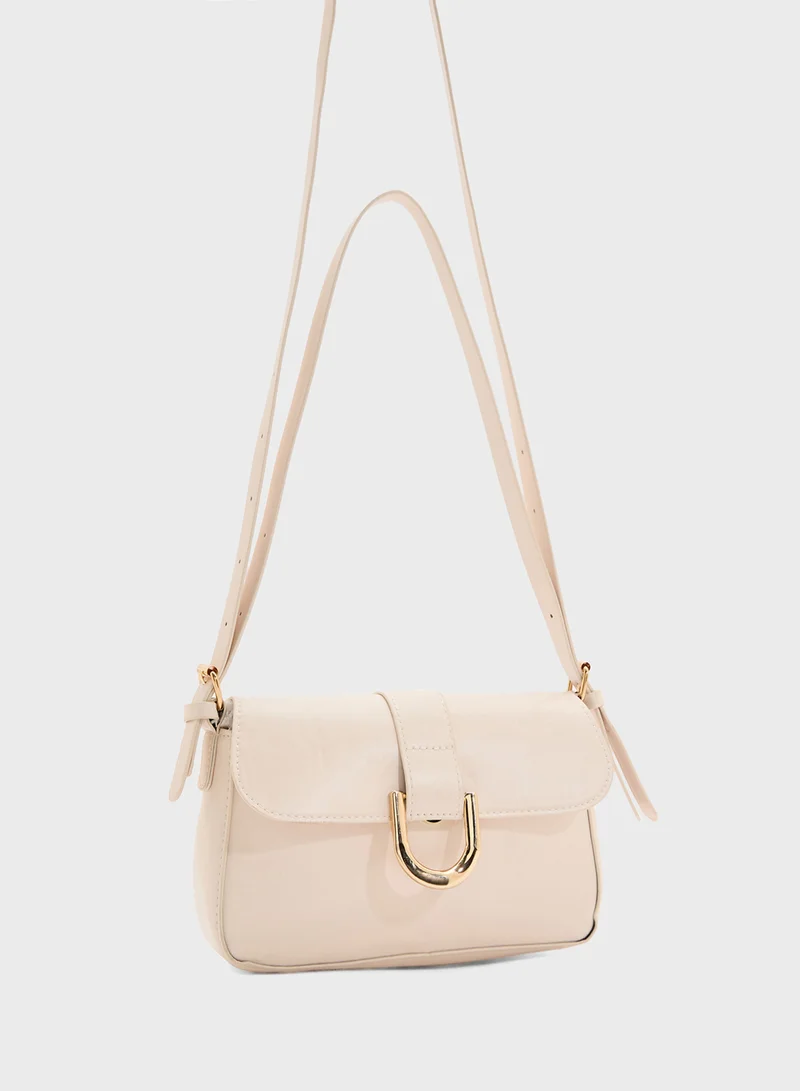 ايلا حقيبة كروس بودي نسائية مع غطاء