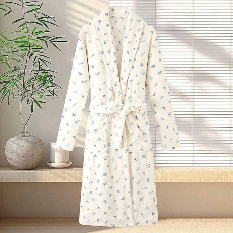 Shein 1pc New Flannel Bathrobe, Popular Coral Fleece Pajamas, Home Morning Robe, High-End Hotel Sleepwear, Printed One-Piece Loungewear, Luxurious Loose Tie-Waist Bathrobe, Home Wear, Suitable For Outdoor, All-Season Sleepwear - Size L (100-120 Catties) - Image 3