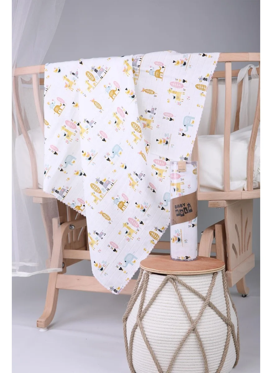 Baby Hola Muslin Cover 85 x 90 cm Giraffe Pattern Organic Gift Breastfeeding Bottom Opening Newborn Stroller Cover