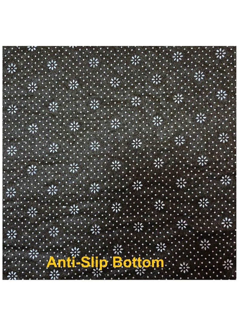 Fabienne Premium Velvet Top Prayer Mat Black 80x120cm Anti Slip Backing Large Islamic Janamaz Sajjadah for Men and Women Soft Comfortable Muslim Prayer Rug with Mosque Design Elegant Islamic Gift Mat for Daily Salah, Ramadan, Umrah and Hajj - Image 3