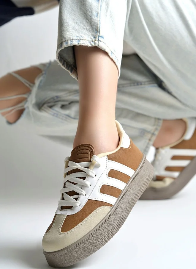 Shoetopia Shoetopia Women Colourblocked Sneakers