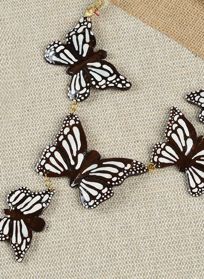 إن إتش قلادة فراشة على شكل بومة بتصميم حيوان مصنوع يدويًا من قشرة جوز الهند من N&H مع أقراط متطابقة ، عبوة كومبو مكونة من قطعتين - Image 5