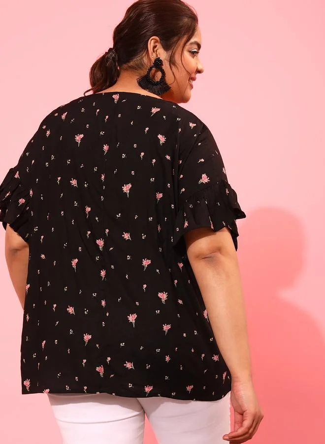 STREET 9 STREET 9 Plus Black Floral Top with Short Sleeves