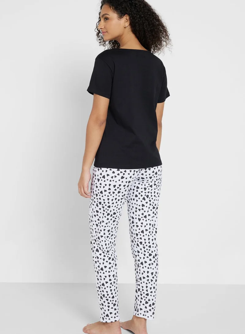 Ginger Graphic Nightwear T-Shirt And Pyjama Set