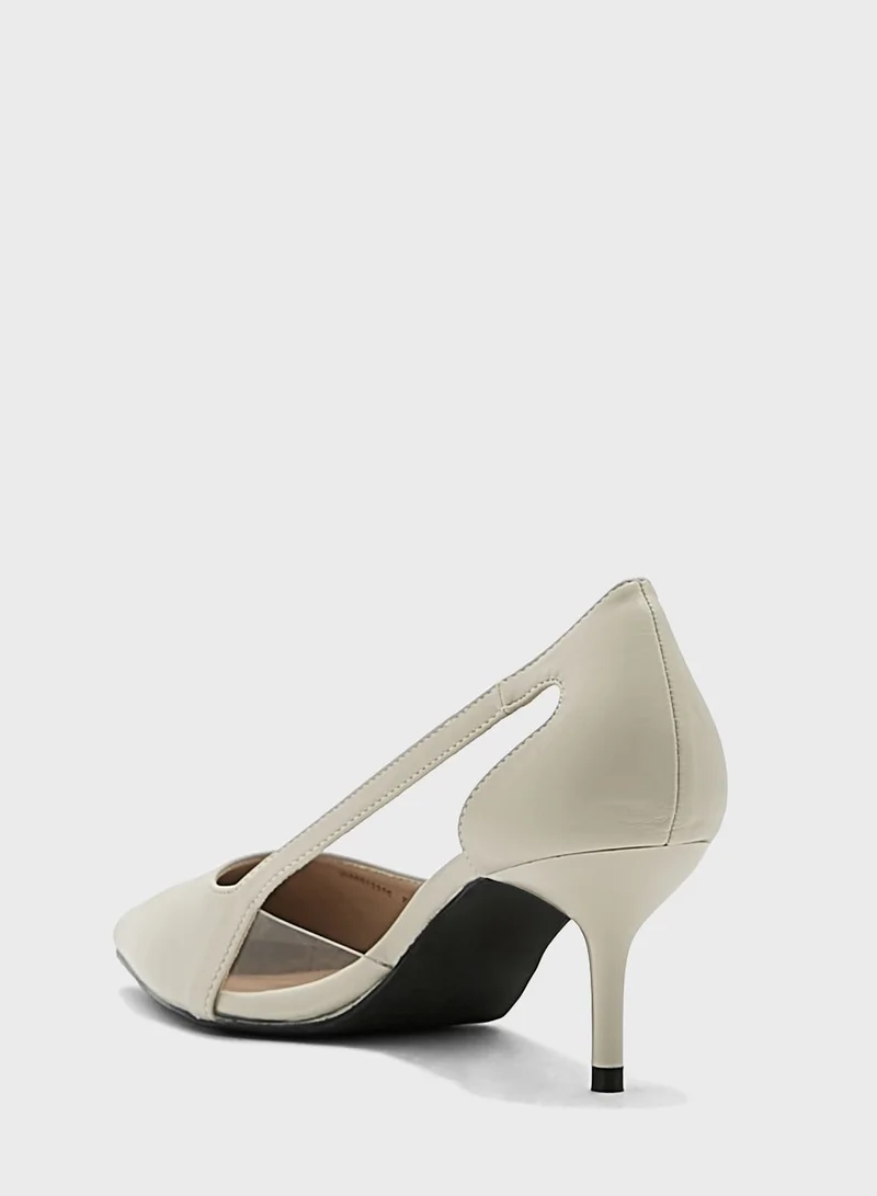 Vincci Pointed Toe Sandals