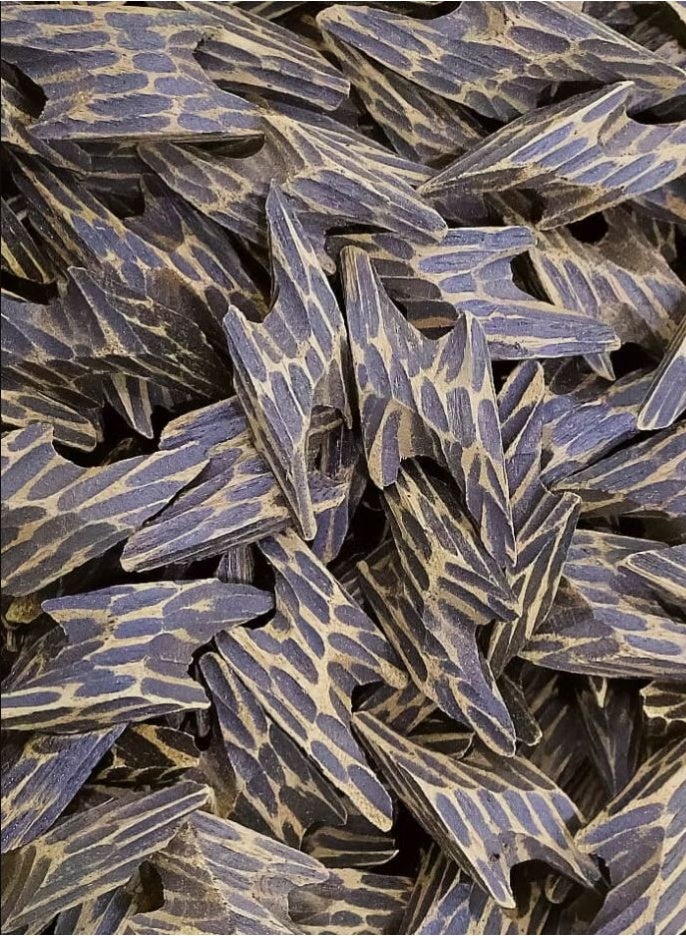 عود تايجر عود طبيعي فاخر برائحة قوية تدوم طويلاً 280 جرام – أصلي - Image 2