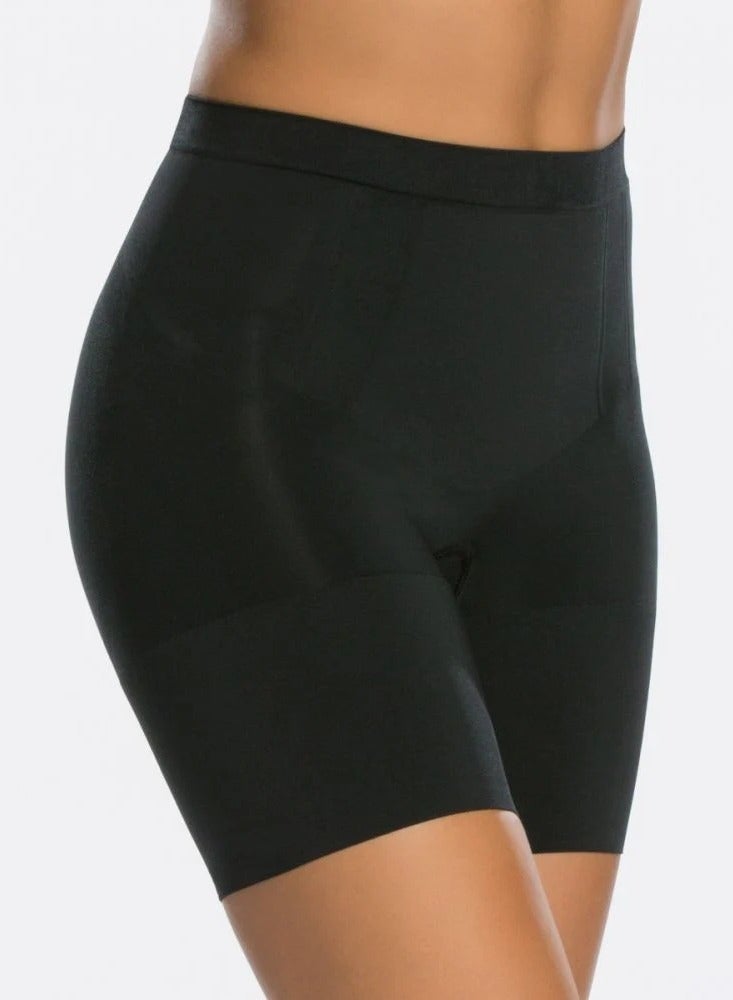 SPANX Style 68442 Mid Thigh Shaper Short
