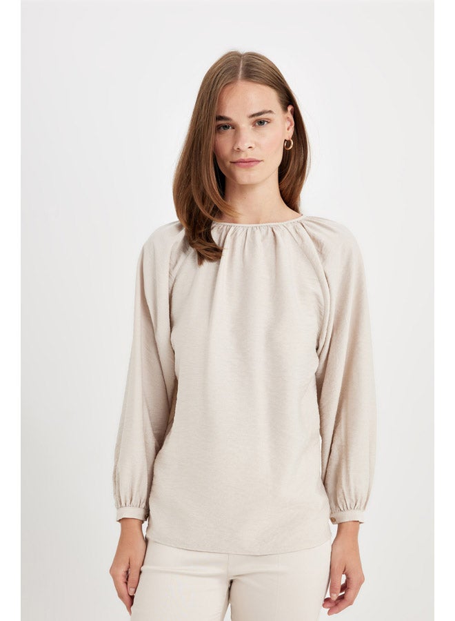 Woman Woven C Neck Long Sleeve Blouse