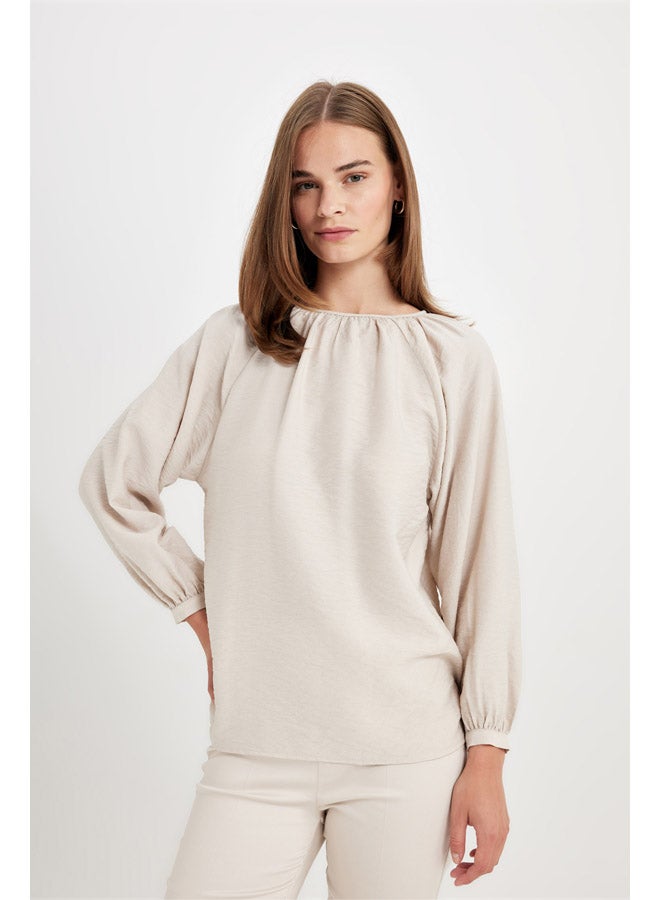Woman Woven C Neck Long Sleeve Blouse