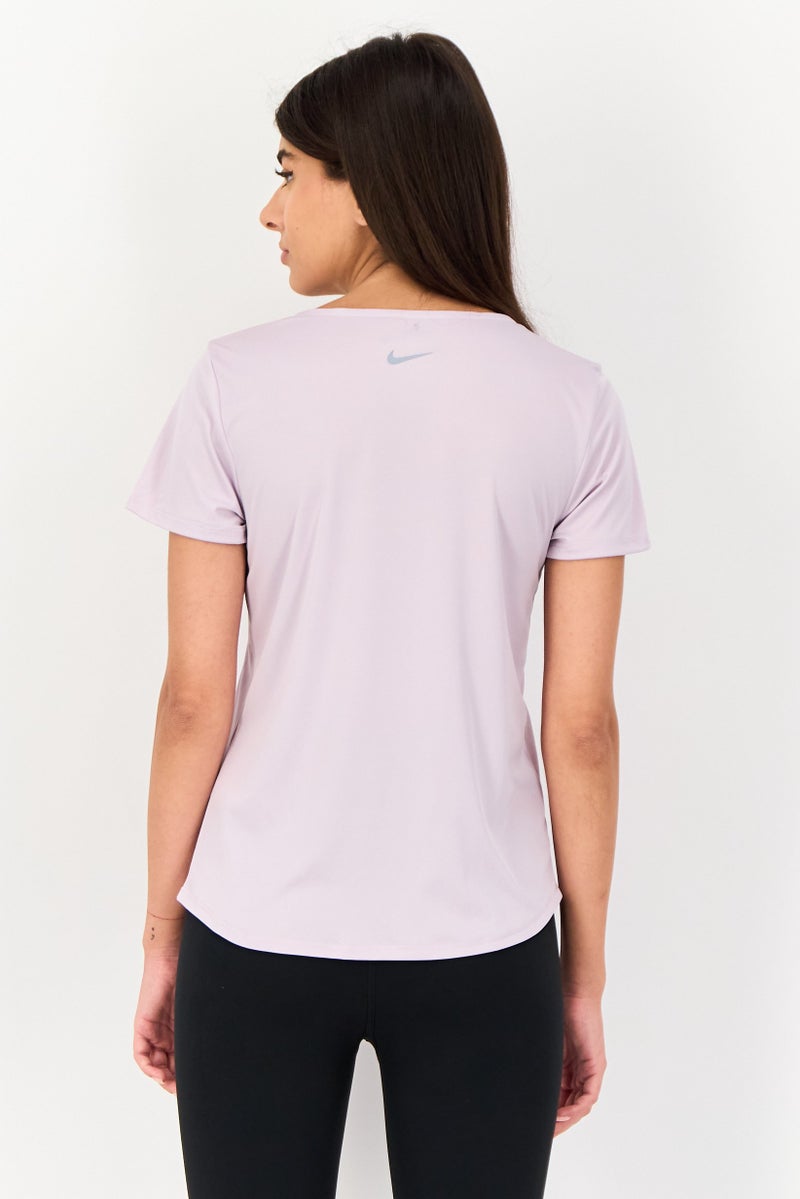 Nike تي شيرت جري للنساء بقصة قياسية بأكمام قصيرة، لافندر - Image 3