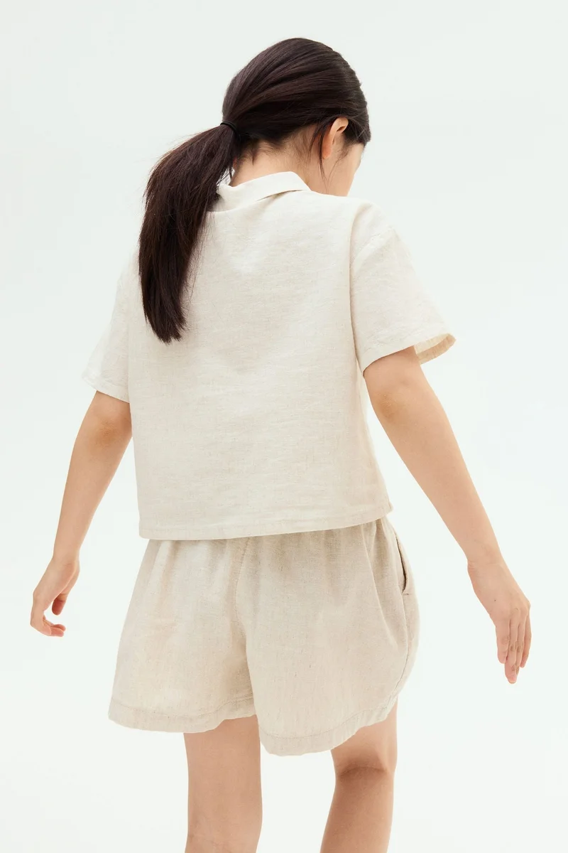 اتش اند ام بلوزة بمزيج الكتان