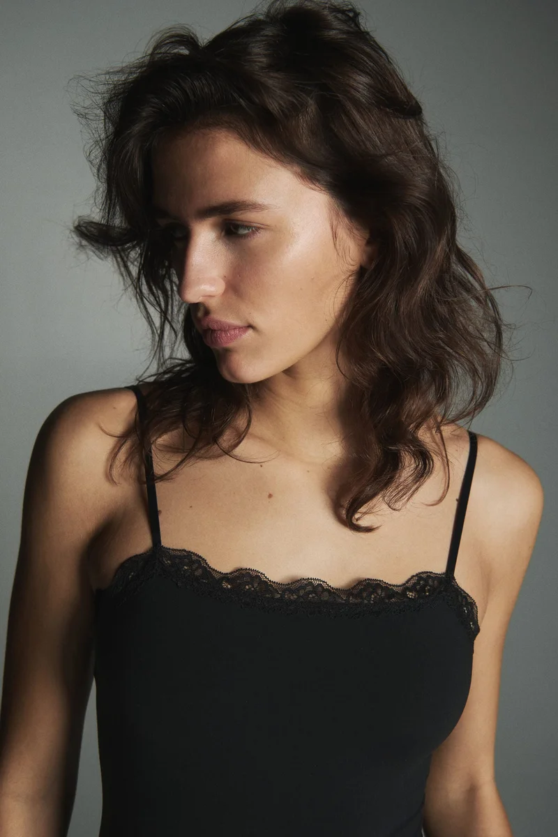 اتش اند ام بودي سوت من المايكروفايبر بقوالب مبطنة