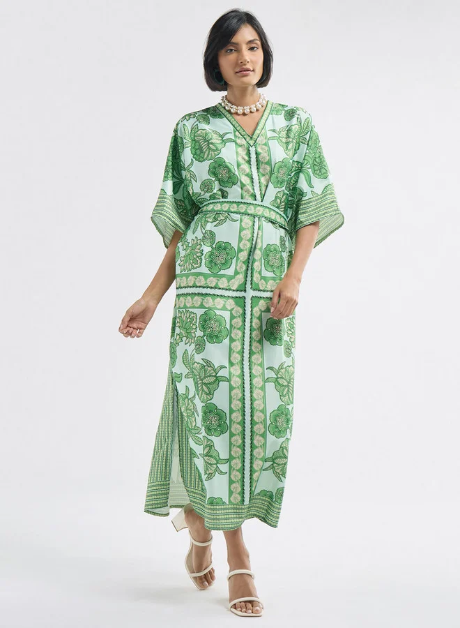 Splash FAV All-Over Floral Print V-neck Kaftan Dress with Tie-Up Belt and Slit Detail