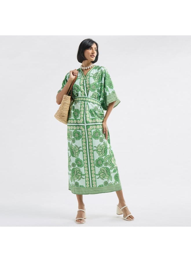 FAV - All-Over Floral Print V-neck Kaftan Dress with Tie-Up Belt and Slit Detail - Image 1