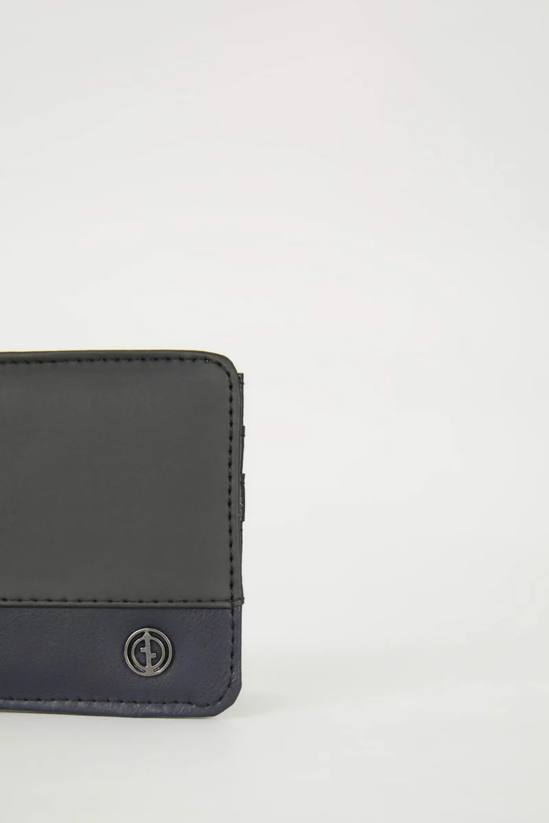 ديفاكتو Man Faux Leather Wallets