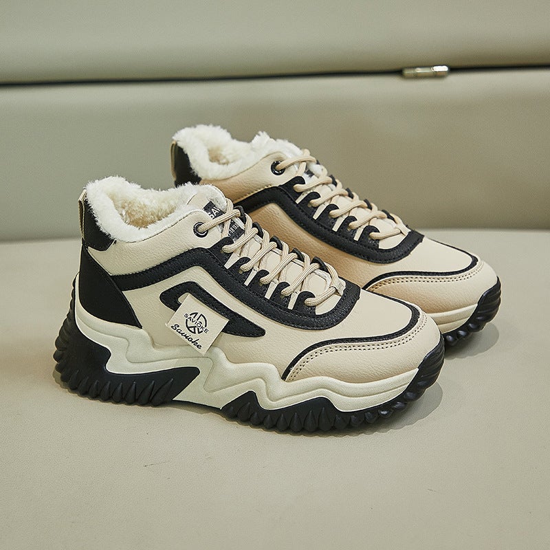 Unisex Casual Sneaker Shoes - Image 1