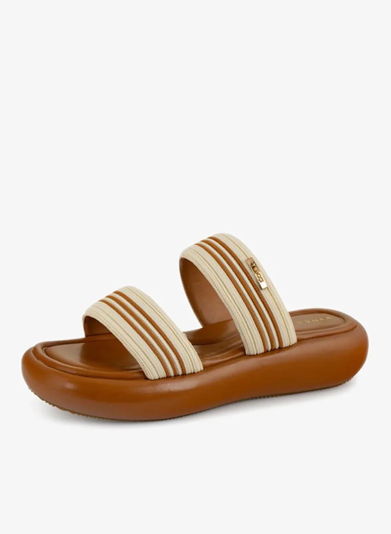 فينتشي صنادل مسطحة متعددة الأحزمة للنساء