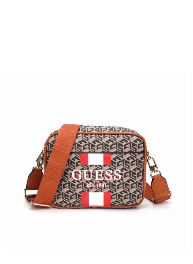 GUESS QB787913-BNL Noelle Crossbody Camera Bag