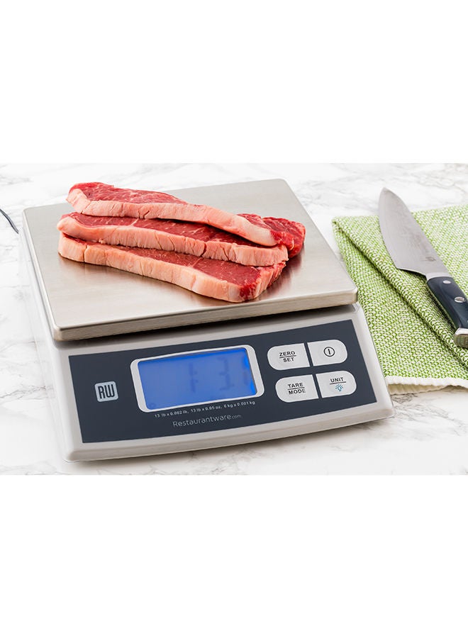 Restaurantware Met Lux 13 Pound Portion Control Scale, 1 Digital Food Scale - 4 Weighing Units, LCD Display, Stainless Steel Kitchen Scale, For Cooking and Baking, Compact Design  - Image 5