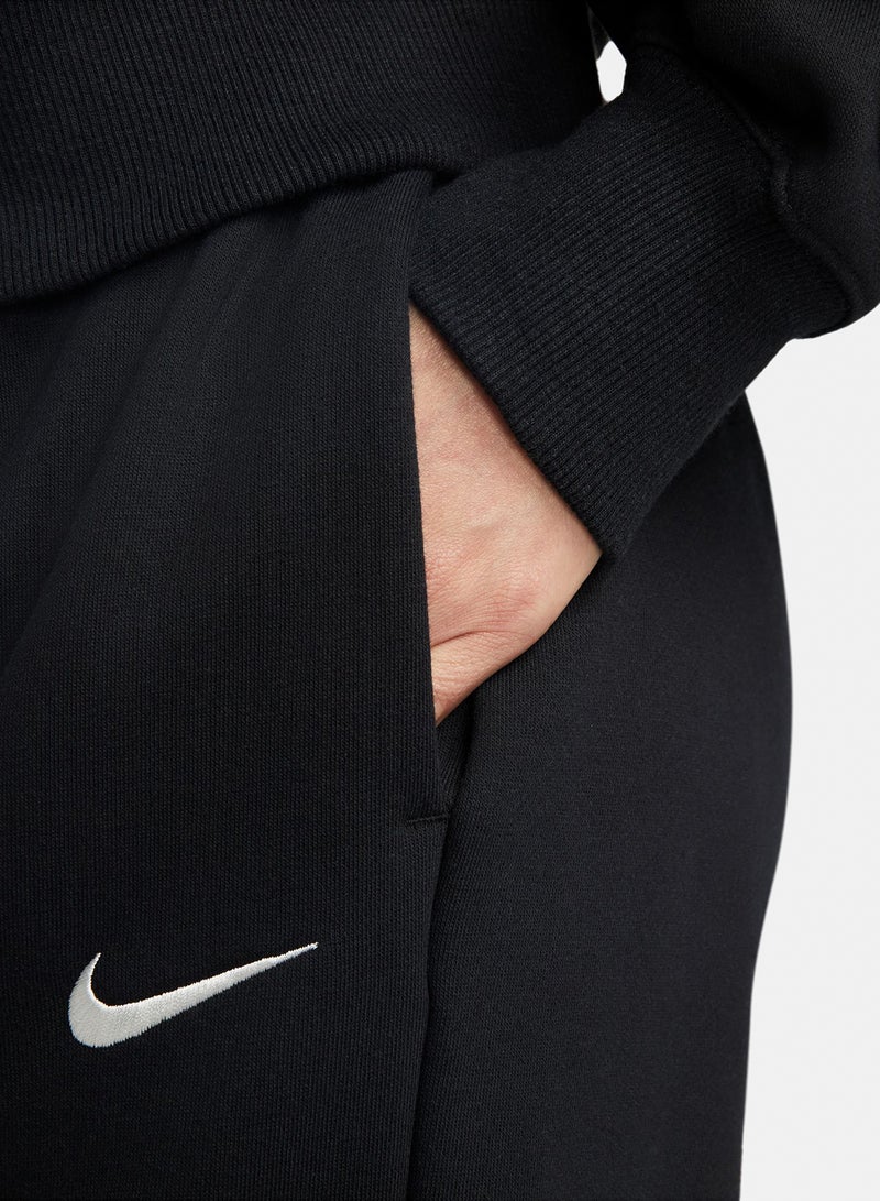 Nike Women’s Nike Sportswear Phoenix Fleece Cropped Quarter-Zip - Image 5