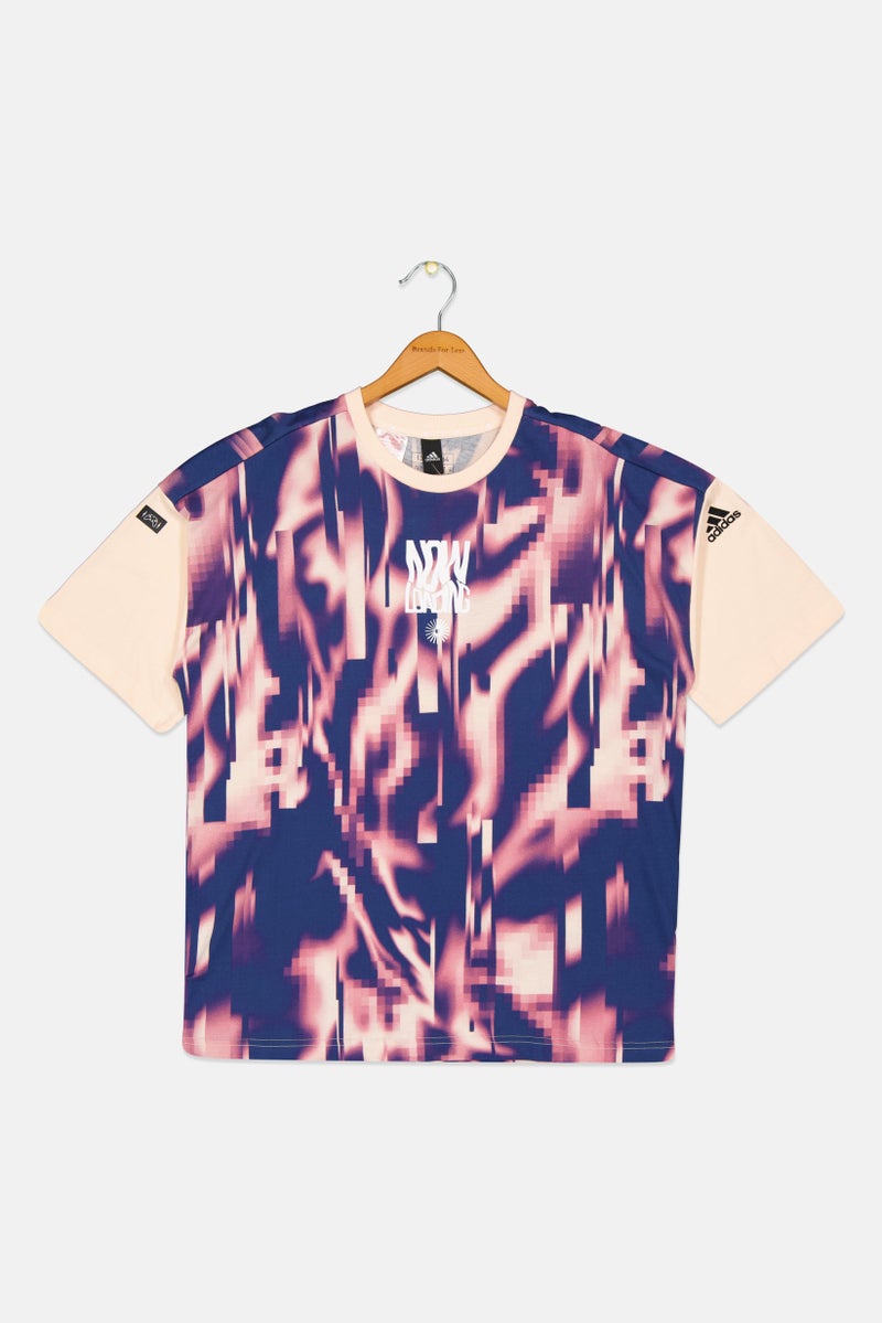 Adidas تي شيرت قصير الأكمام للأطفال الأولاد بطباعة تجريدية، متعدد الألوان - Image 1