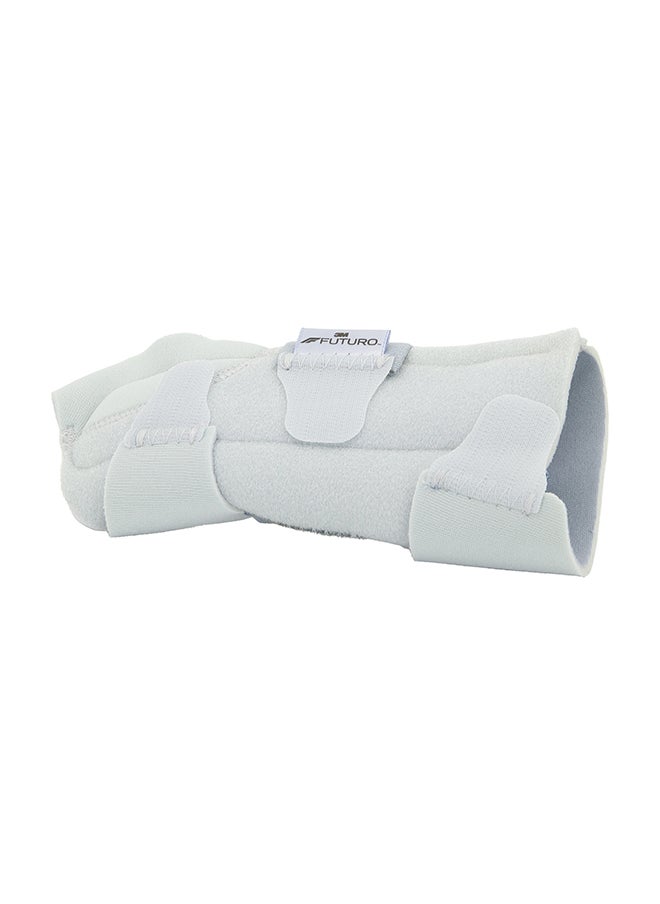 FUTURO Slim Silhouette Right Wrist Support  - Image 5