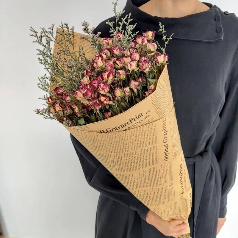 Colorful Dried Flowers Bouquet - Strawflower Gypsophila Roses - Natural Dried Plants for Home Decor