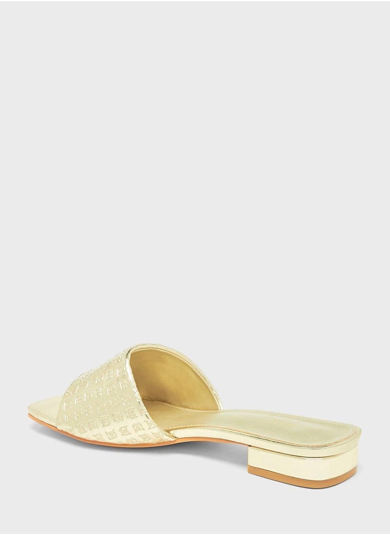 shoexpress One Strap Sandals - Image 2