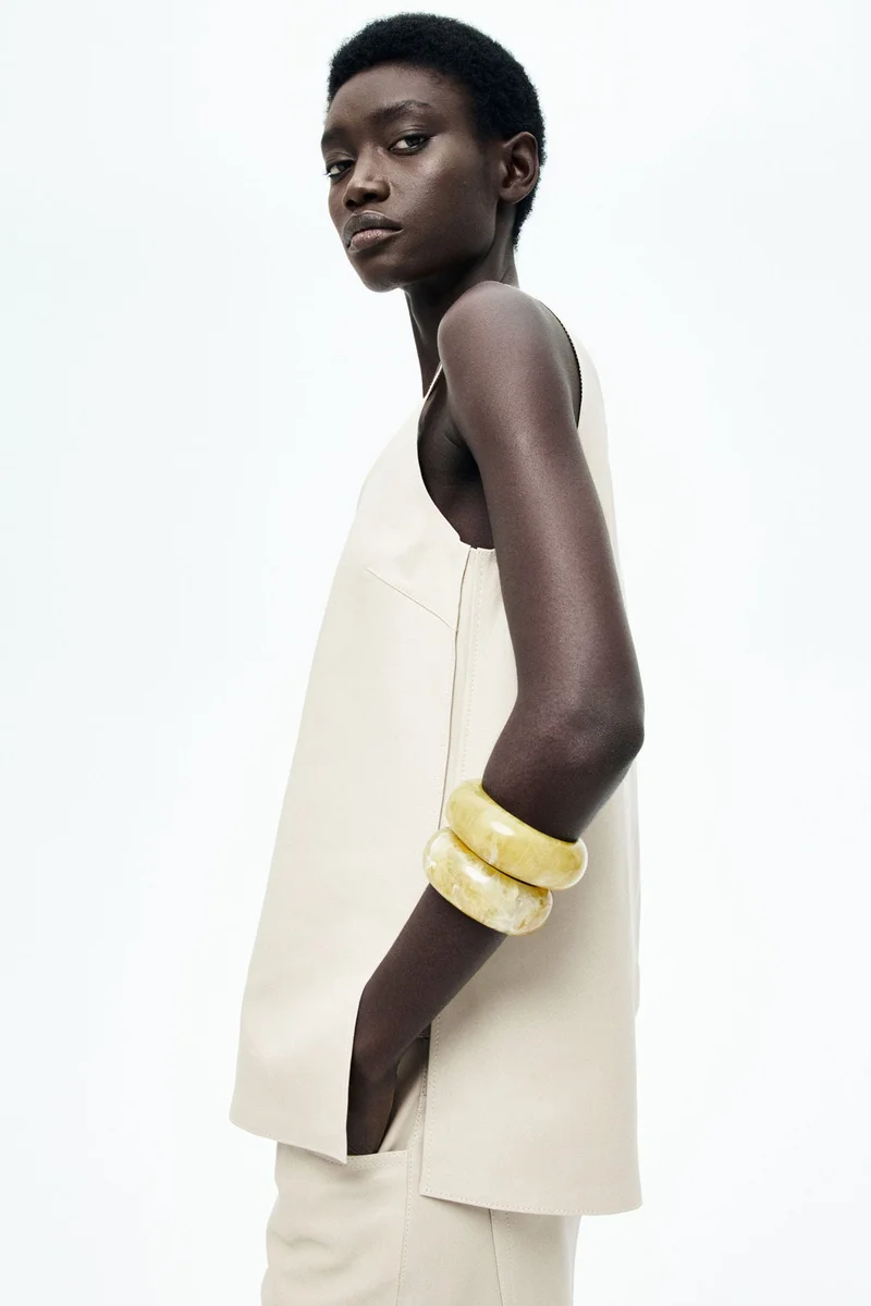 اتش اند ام فيست من الجلد