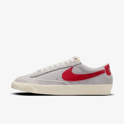 Nike Women's Blazer Low '77 Vintage Shoes