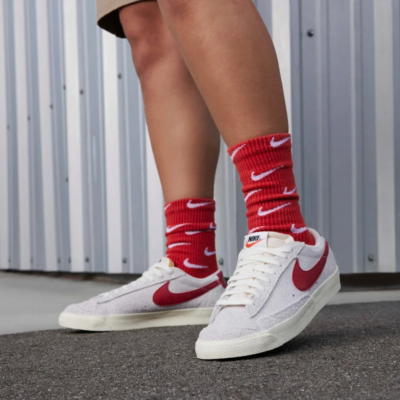 Nike Women's Blazer Low '77 Vintage Shoes