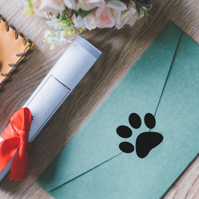 ANWYLL ملصقات Anwyll Paw ملصقات مطبوعة بمخالب شفافة 500 قطعة مقاس 1.5 بوصة ملصقات مطبوعة بمخالب الجرو والكلب والدب ذاتية اللصق وشفافة سوداء لملصقات دورية باو لمغلف عيد الميلاد وتغليف الهدايا - Image 5