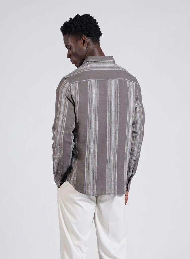 The Indian Garage Co Men Slim Fit Striped Cutaway Collar Full Sleeves Shirt