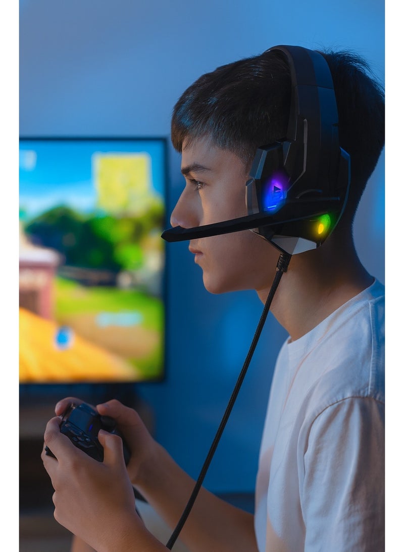 سماعة رأس احترافية G9000 سلكية بإضاءة LED وصوت ستيريو 40مم مع مايكروفون عالي الحساسية ومنفذ USB و3.5مم- لون اسود - Image 2